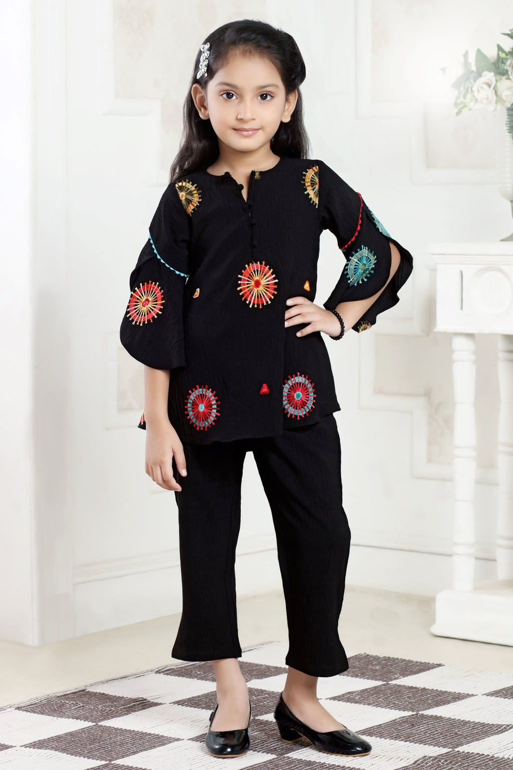 Lei-Chie Black Embroidered Co-ord Set