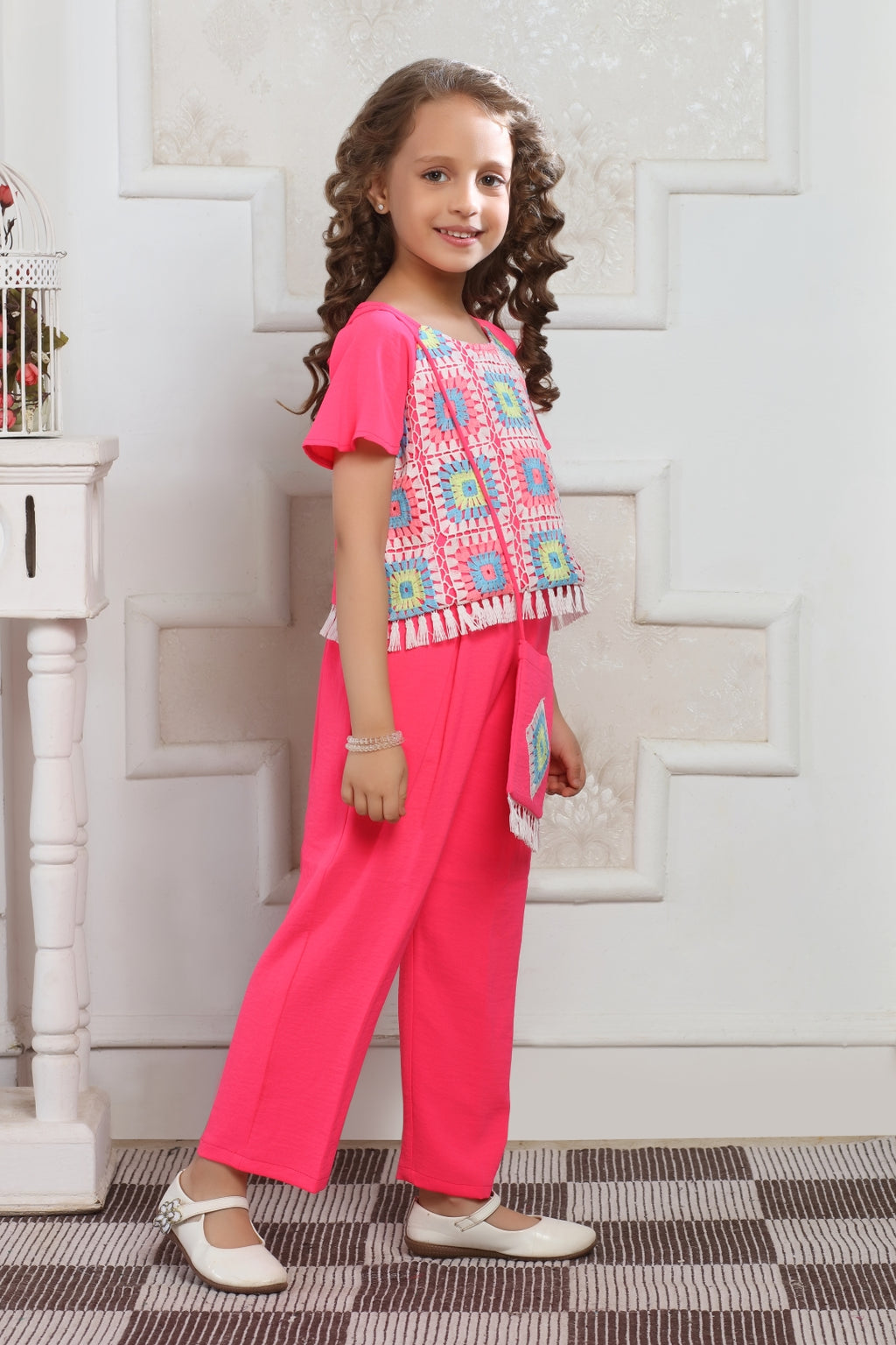 Lei-Chie Crochet-Print Set with Matching Fringe Purse - Pink