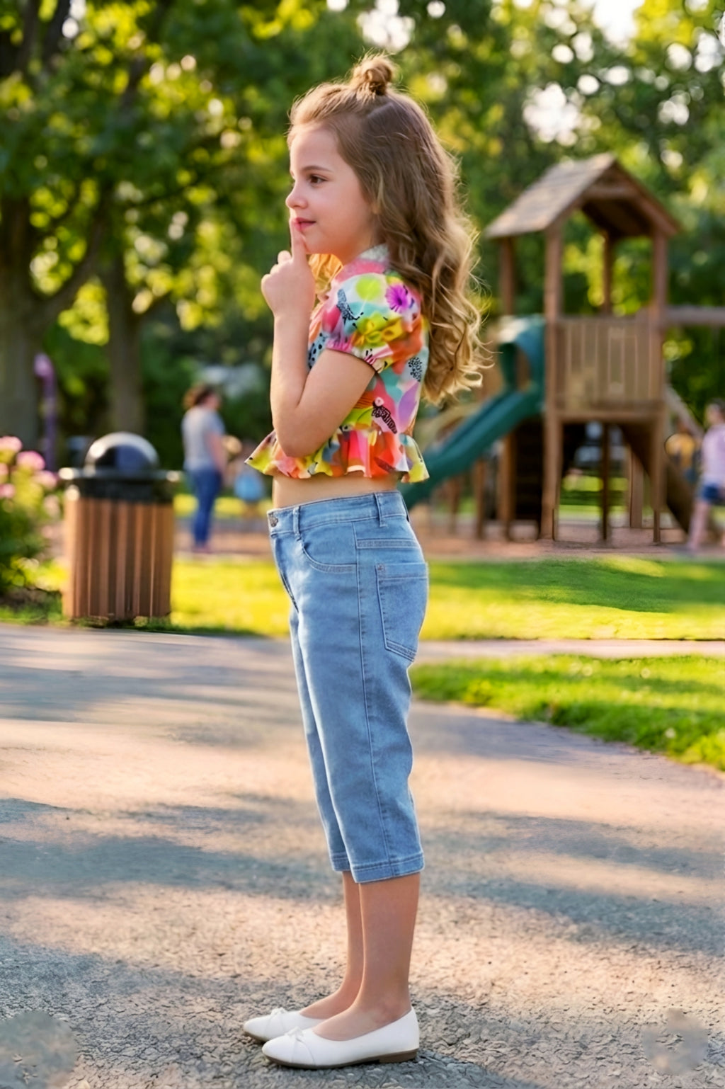 Girls Pink Colorful Abstract Print Ruffle Crop Top & Embroidered Denim Capri Set