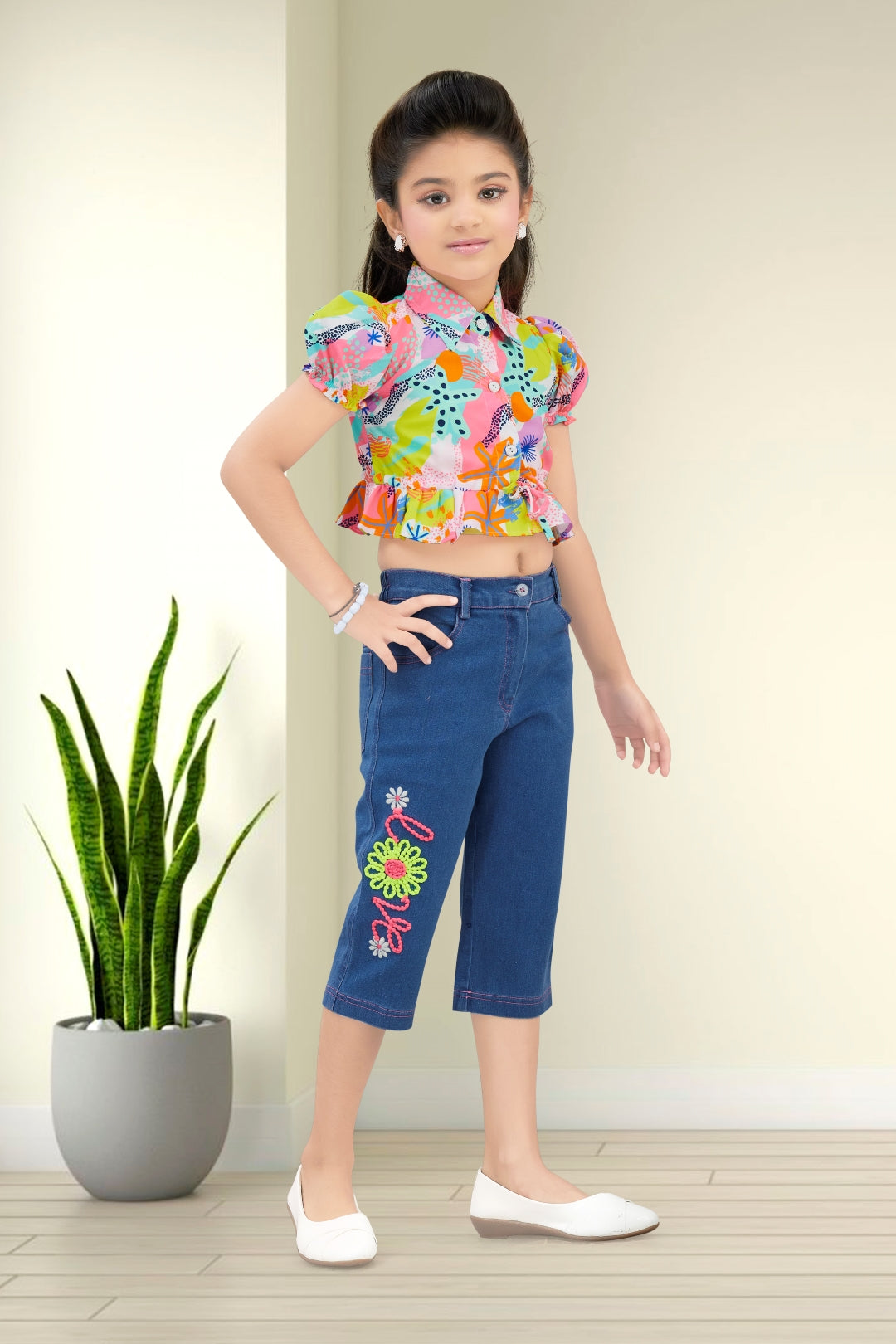 Girls Pink Colorful Abstract Print Ruffle Crop Top & Embroidered Denim Capri Set