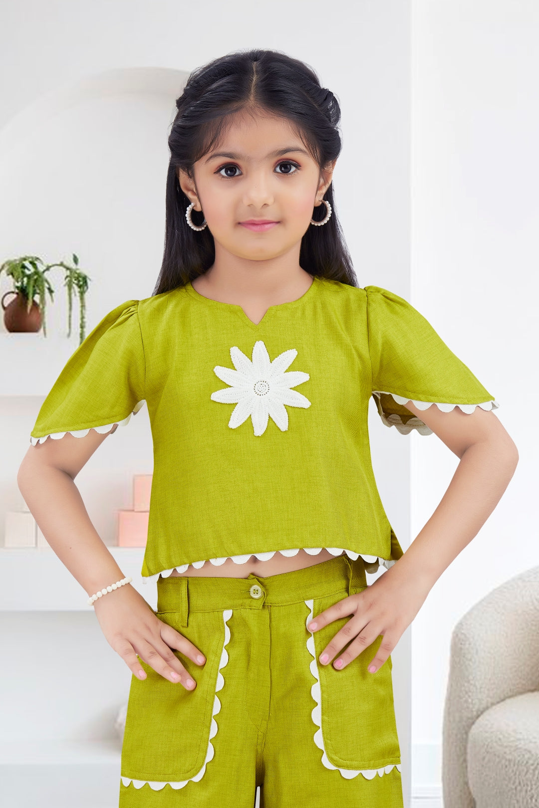 Girls Green 2-Piece Co-ord Set with White Daisy Embroidered Top and Palazzo