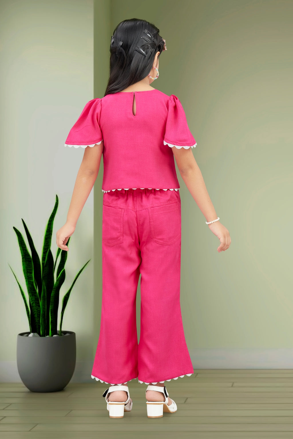 Girls Pink 2-Piece Co-ord Set with White Daisy Embroidered Top and Palazzo