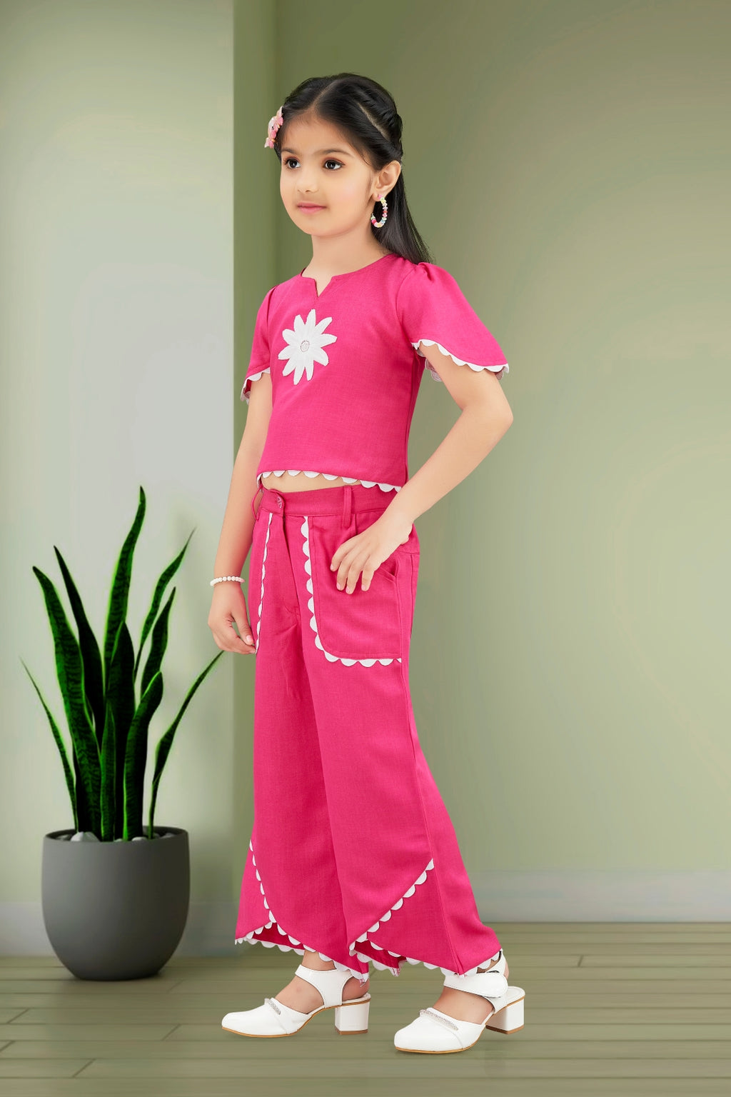 Girls Pink 2-Piece Co-ord Set with White Daisy Embroidered Top and Palazzo