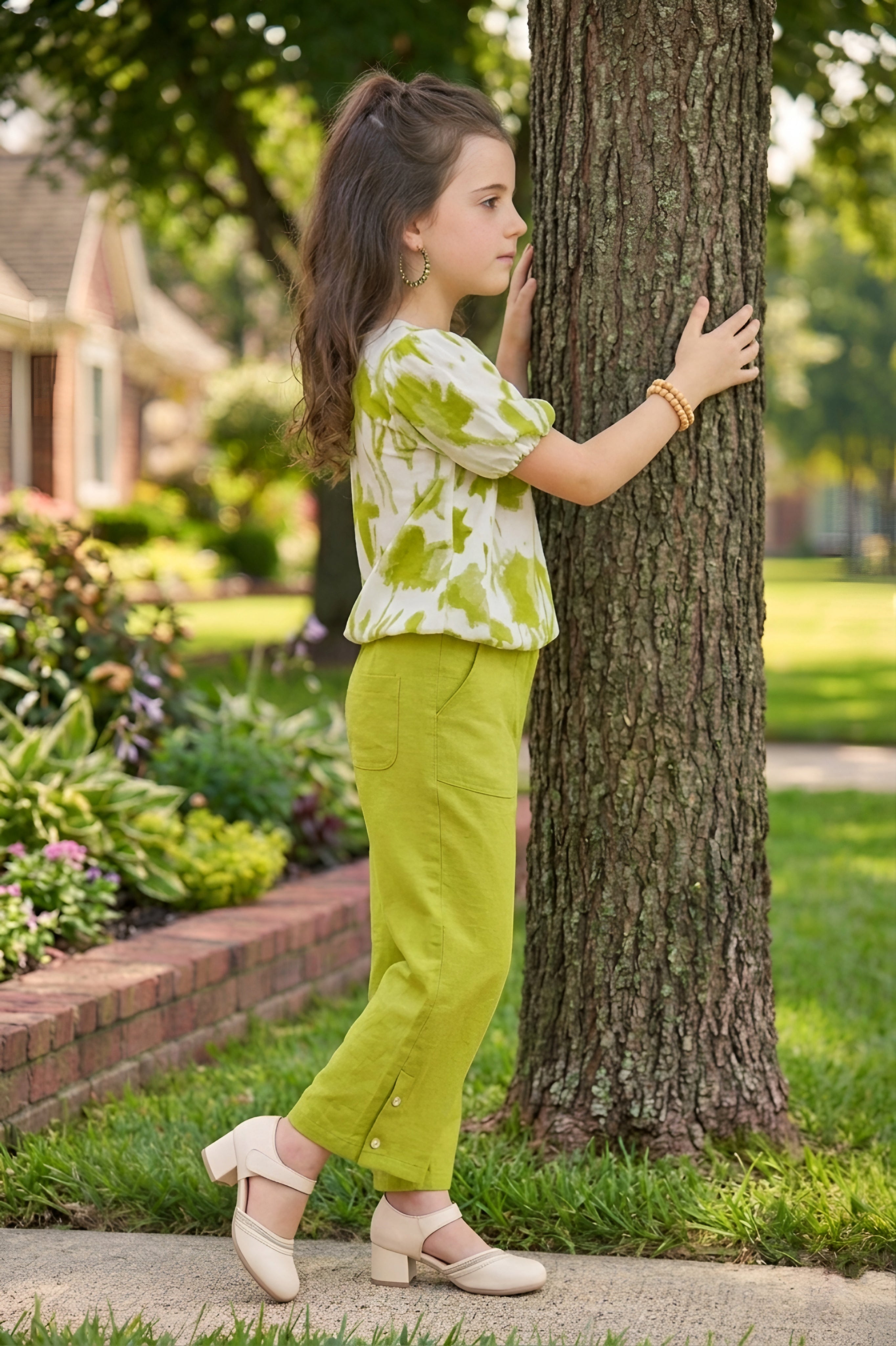 Girls Green 2-Piece Co-ord Set with Printed Puff Sleeve Top and Pants