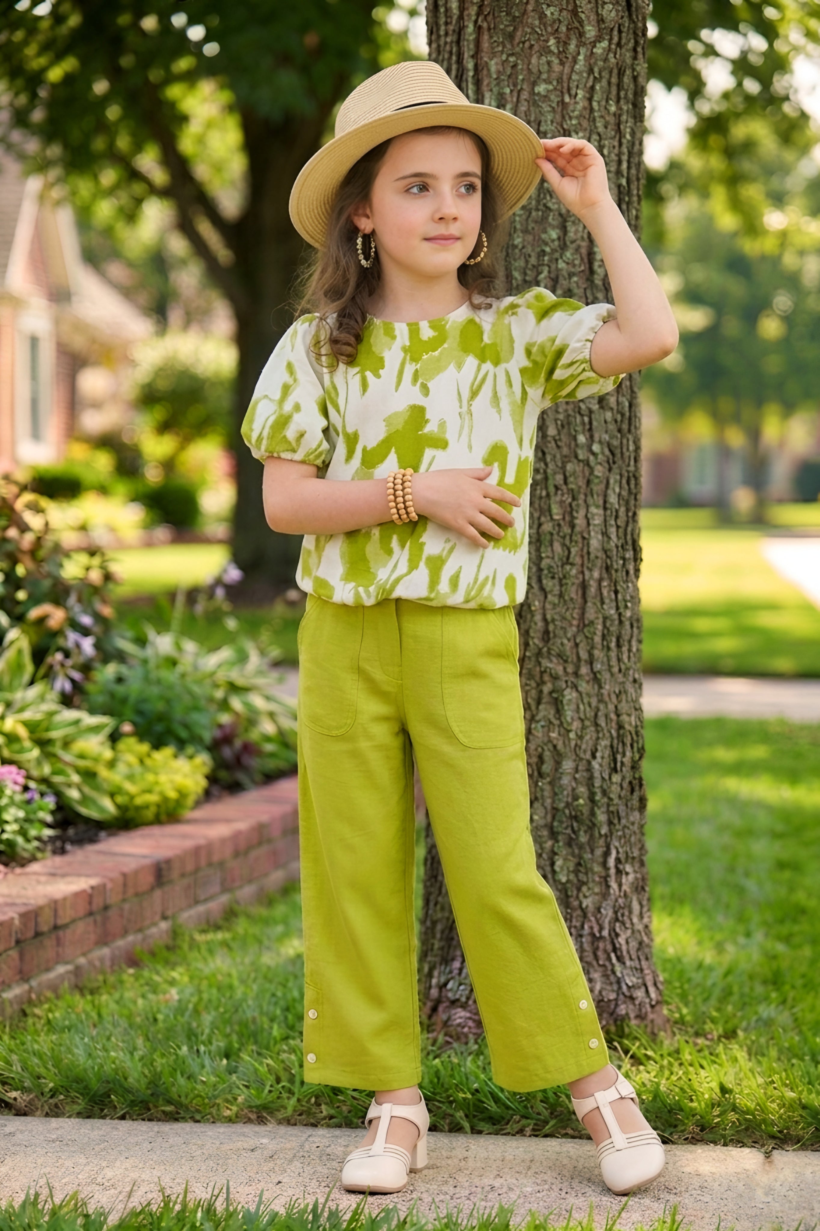 Girls Green 2-Piece Co-ord Set with Printed Puff Sleeve Top and Pants