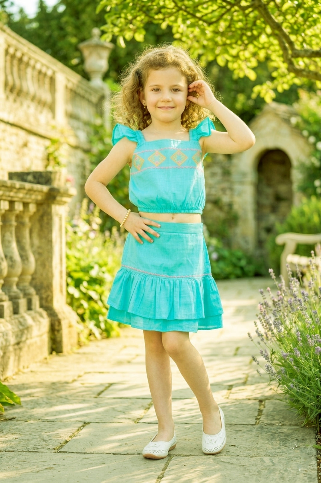 Girls Blue 2-Piece Skirt Set with Ruffled Flutter Sleeves and Embroidery