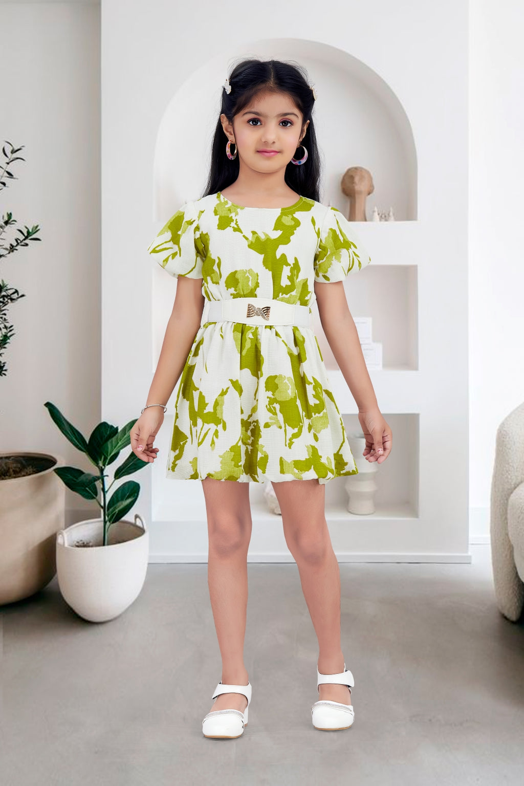 Girls Green Abstract Print Party Dress with Puff Sleeve and Belt