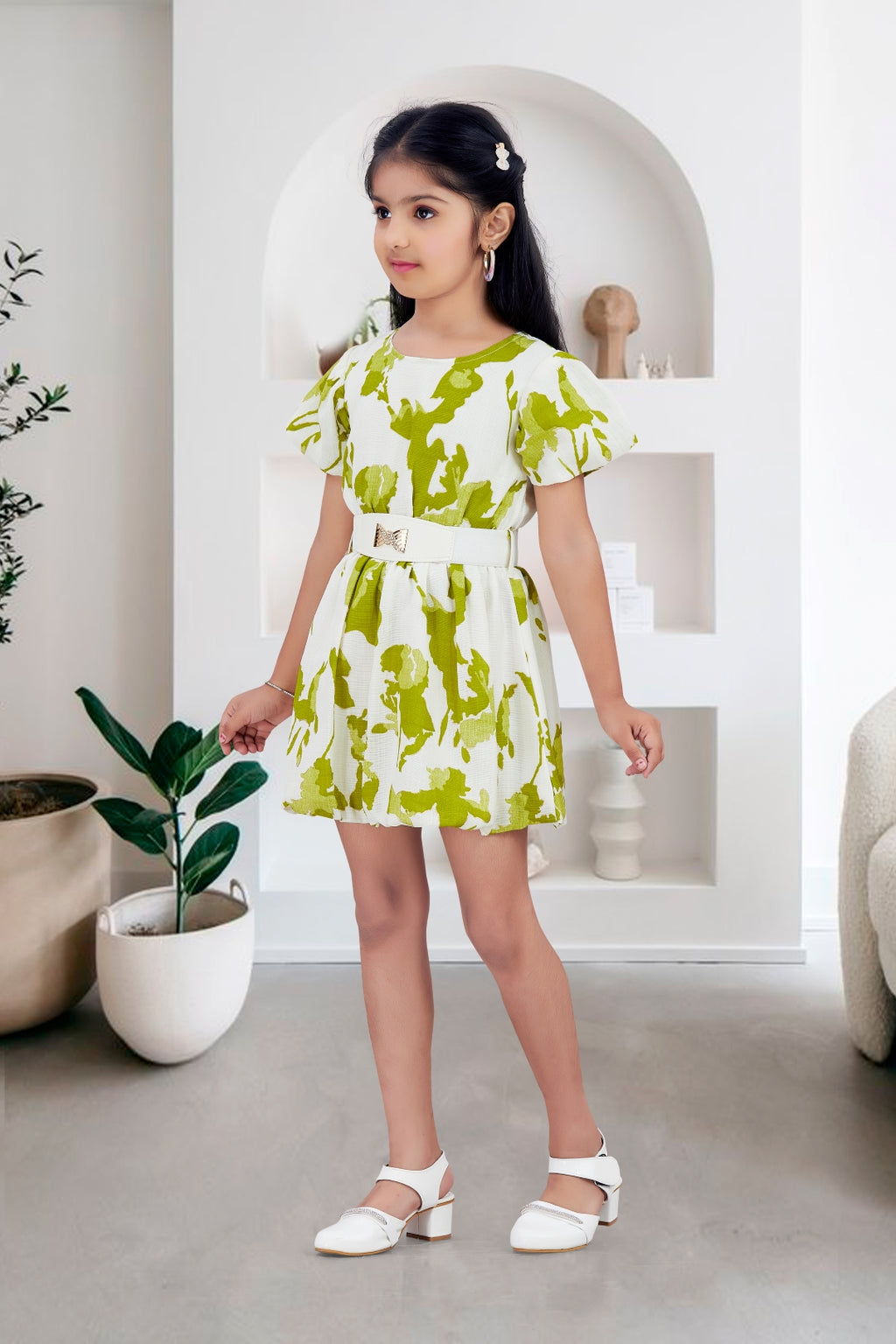 Girls Green Abstract Print Party Dress with Puff Sleeve and Belt
